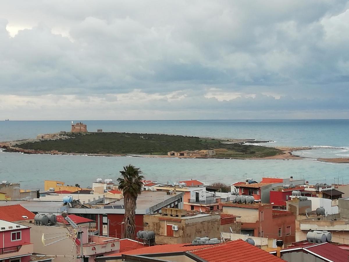 La Trinacria Di Capo Passero Portopalo Di Capo Passero Eksteriør billede